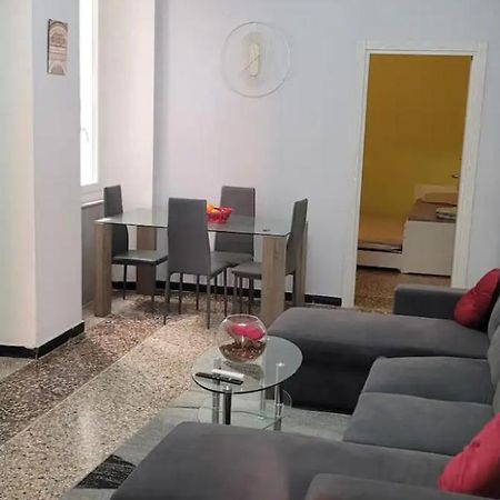 Bed and Breakfast The Friend'S Hause Genua Exterior foto