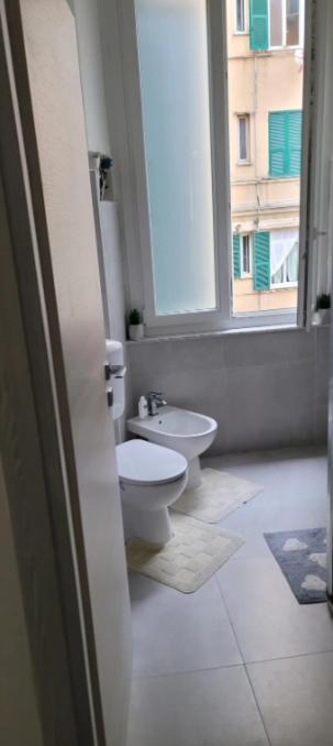 Bed and Breakfast The Friend'S Hause Genua Exterior foto